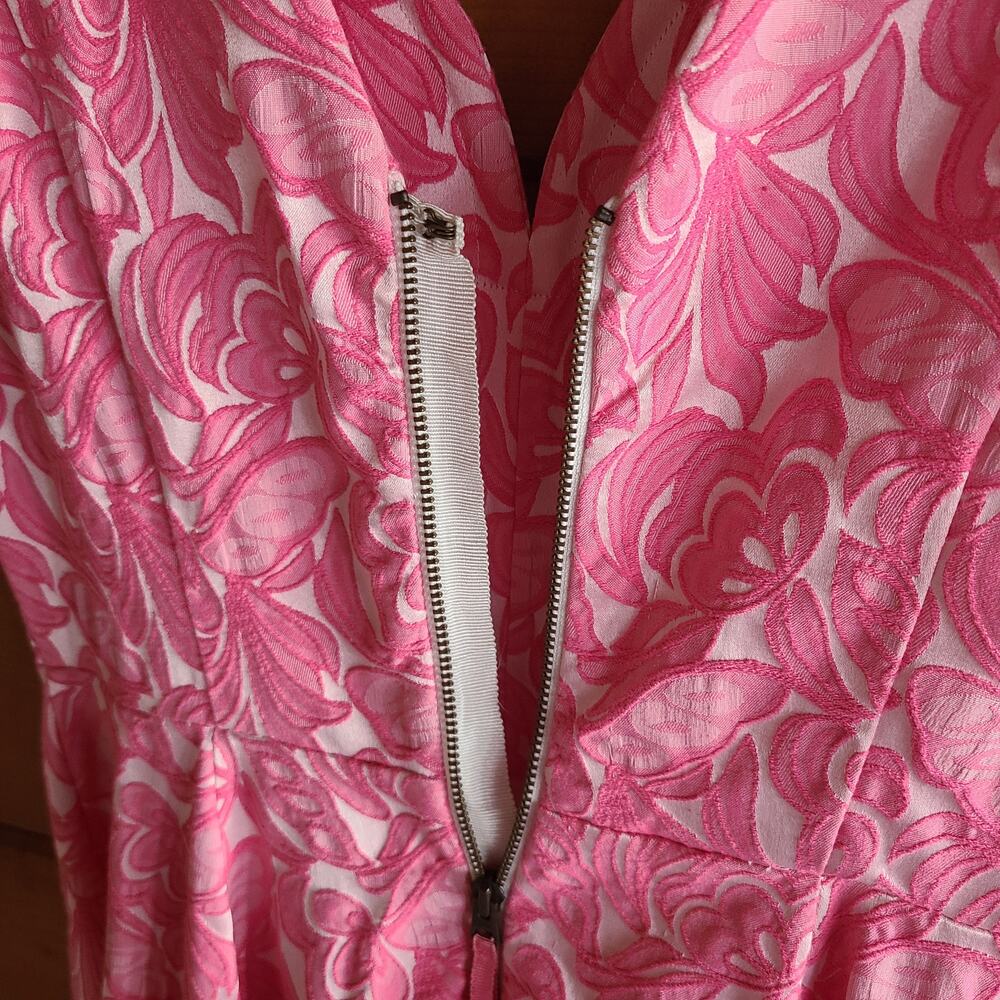 Anthropologie Dress Claribel Feminine Pink Floral 2 Cottage Valentine Vneck Mini - Picture 6 of 6